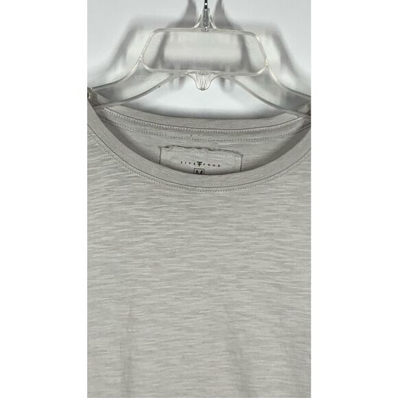 Five Four Women's Pullover Crew Neck Short Sleeve T-Shirt Gray Size Medium - Picture 2 of 5